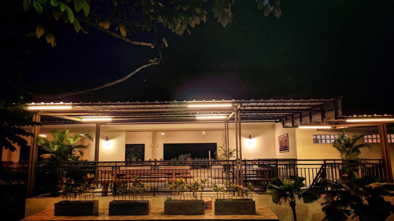 Taman Bukit Palem Resort Bogor Ngoại thất bức ảnh